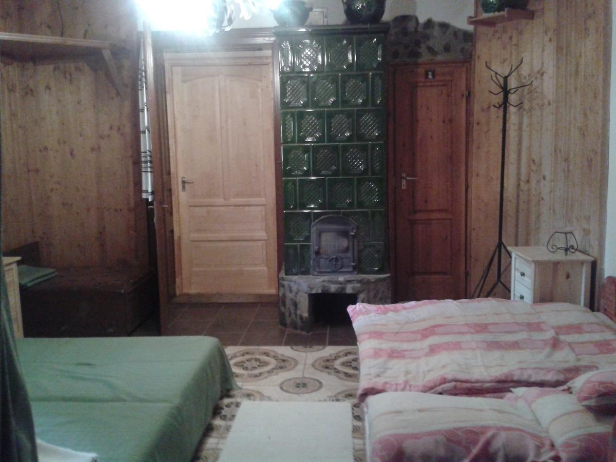 Felso Fogado Bed & Breakfast Felsotold Ngoại thất bức ảnh