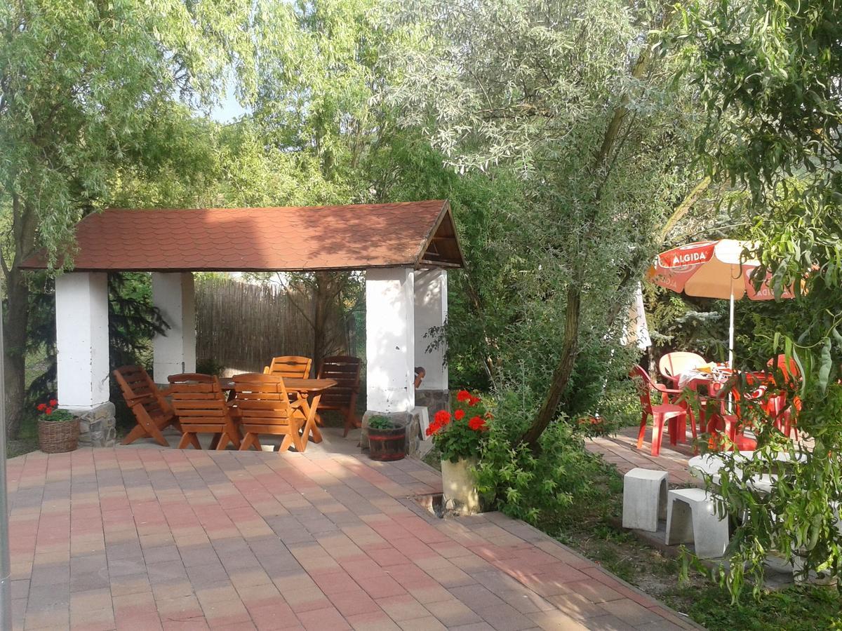 Felso Fogado Bed & Breakfast Felsotold Ngoại thất bức ảnh