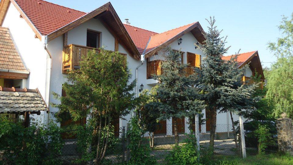 Felso Fogado Bed & Breakfast Felsotold Ngoại thất bức ảnh